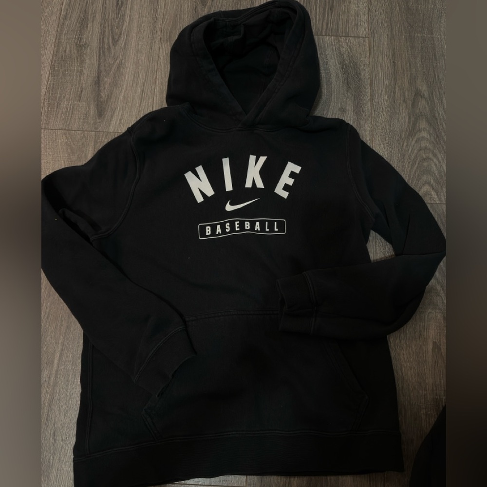 Boys large Nike hoodie. Son removed tag